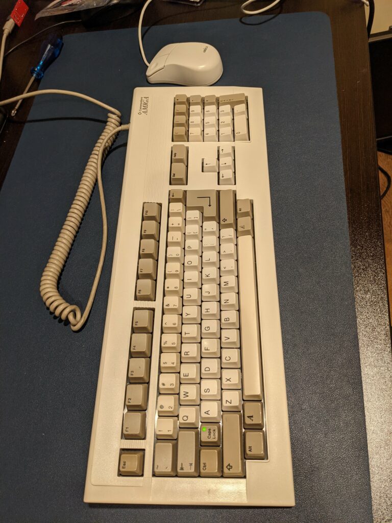 using a german keyboard layout on an amiga